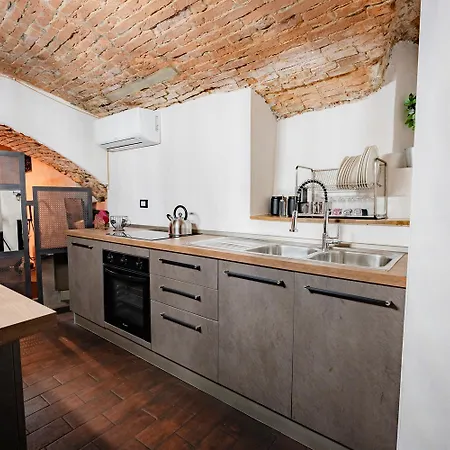 Cosimo I Underground Apartman Firenze